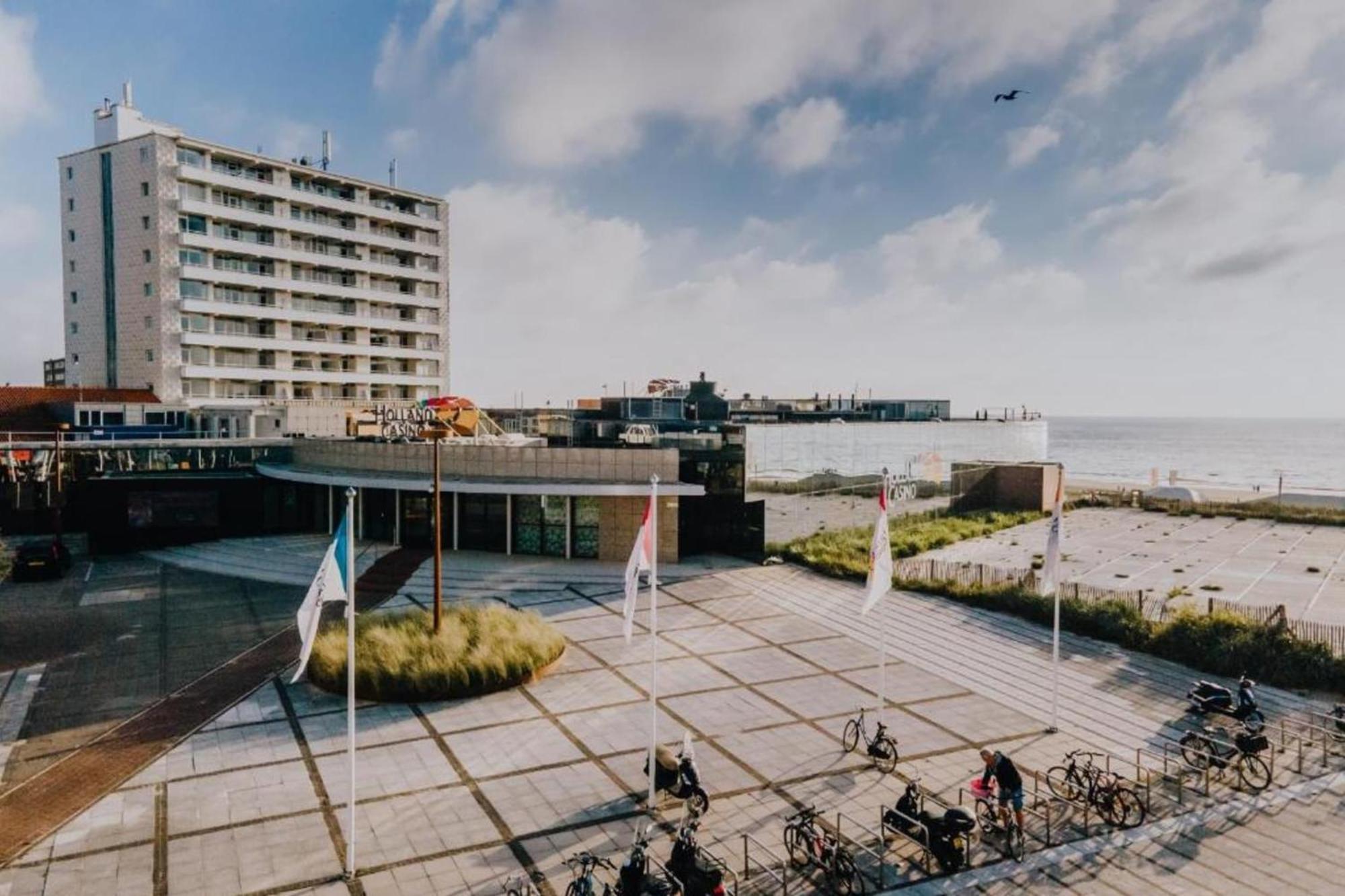 Studio 19 With Private Parking Zandvoort Exteriör bild